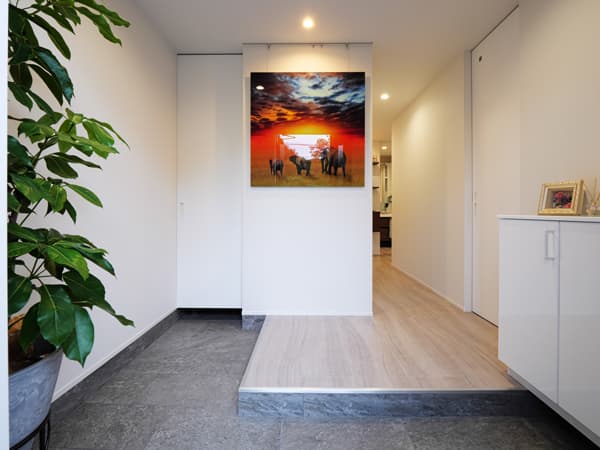 ENTRANCEWAY - 土間収納